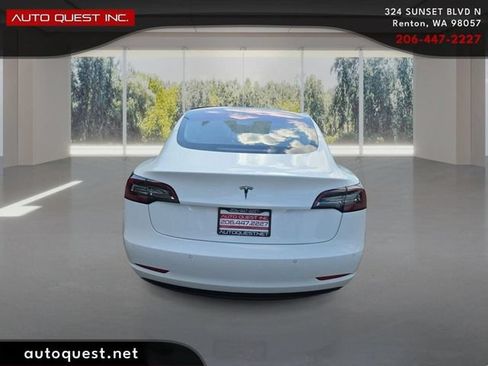 Used 2018 Tesla Model 3 Long Range RWD image 6