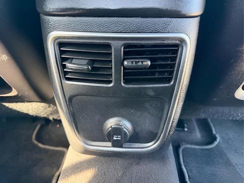 Used 2014 Chrysler 300 RWD image 30