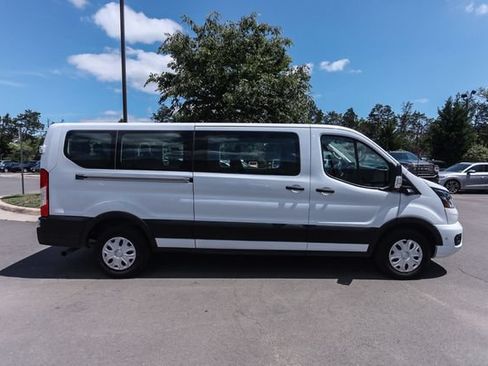 Used 2023 Ford Transit 350 XLT RWD image 7