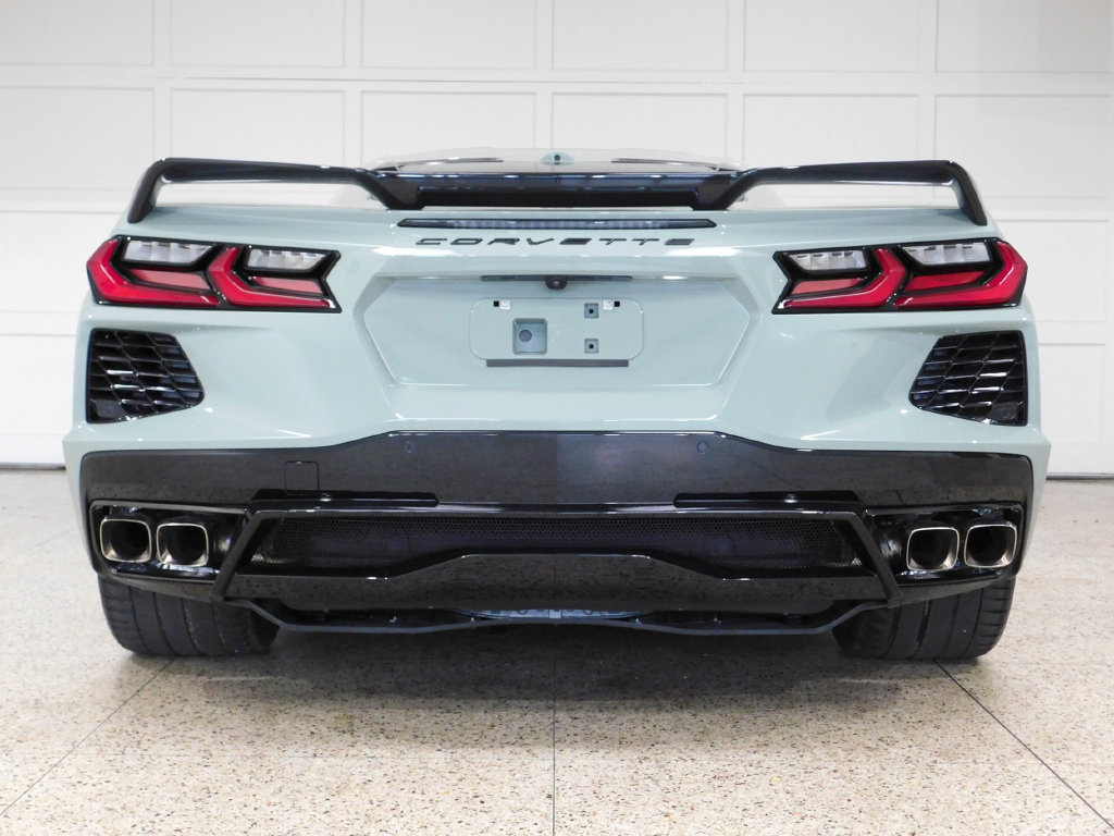 Used 2024 Chevrolet Corvette Stingray Preferred Cpe w/ Z51 Performance Package RWD image 5