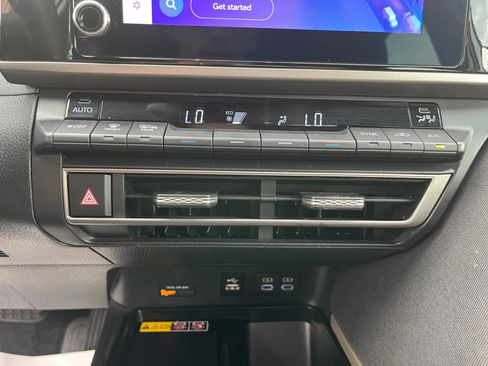Used 2025 Toyota Camry LE FWD image 22