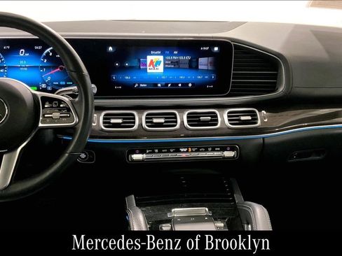 Certified 2022 Mercedes-Benz GLS 450 4MATIC image 8