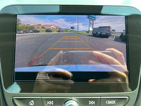 Used 2023 Chevrolet Malibu LS FWD image 29