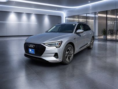 Used 2021 Audi e-tron Premium w/ Convenience Plus Package