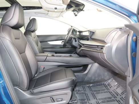 Used 2025 Nissan Murano SL AWD/4WD image 13
