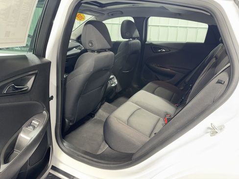Used 2024 Chevrolet Malibu LT FWD image 14