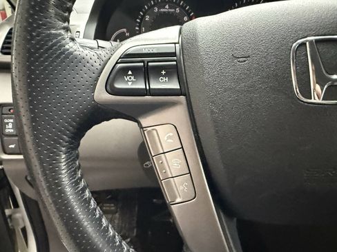 Used 2017 Honda Odyssey Touring image 22