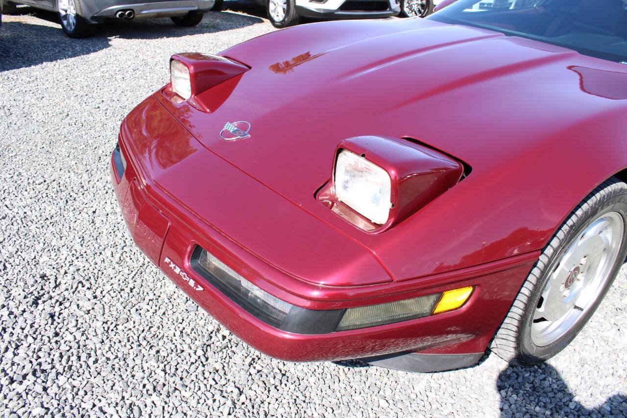 Used 1993 Chevrolet Corvette Convertible RWD image 21