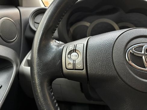 Used 2009 Toyota RAV4 Limited AWD/4WD image 16