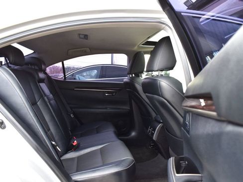 Used 2017 Lexus ES 350 w/ Premium Package image 19