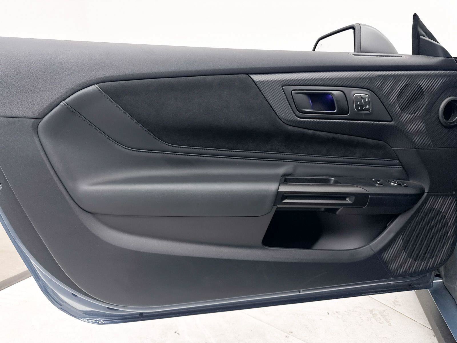 Used 2025 Ford Mustang Dark Horse RWD image 29