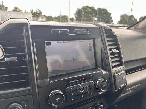 Used 2017 Ford F150 XL w/ Equipment Group 101A Mid AWD/4WD image 32