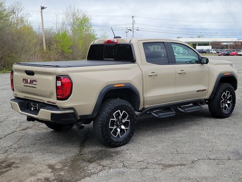 Used 2024 GMC Canyon AT4X AWD/4WD image 5