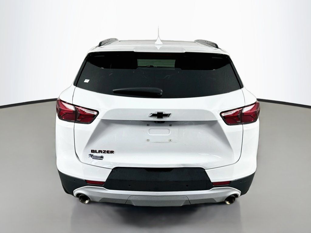 Used 2020 Chevrolet Blazer LT w/ Redline Edition FWD image 6