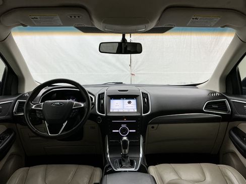 Used 2016 Ford Edge Titanium FWD image 30