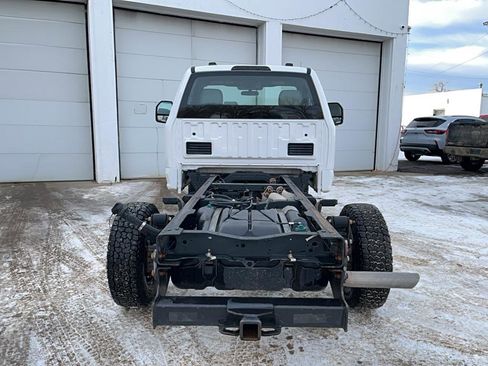 Used 2020 Ford F350 XL w/ Power Equipment Group image 6