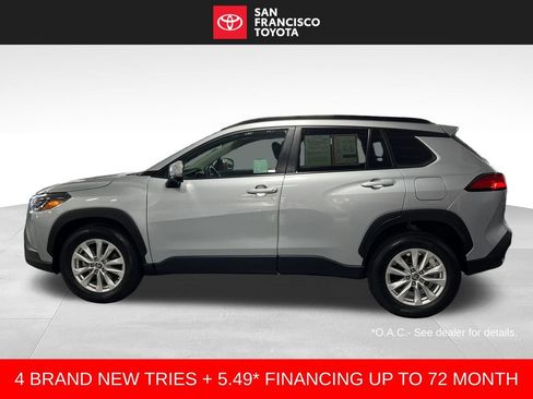 Certified 2023 Toyota Corolla Cross LE FWD image 2