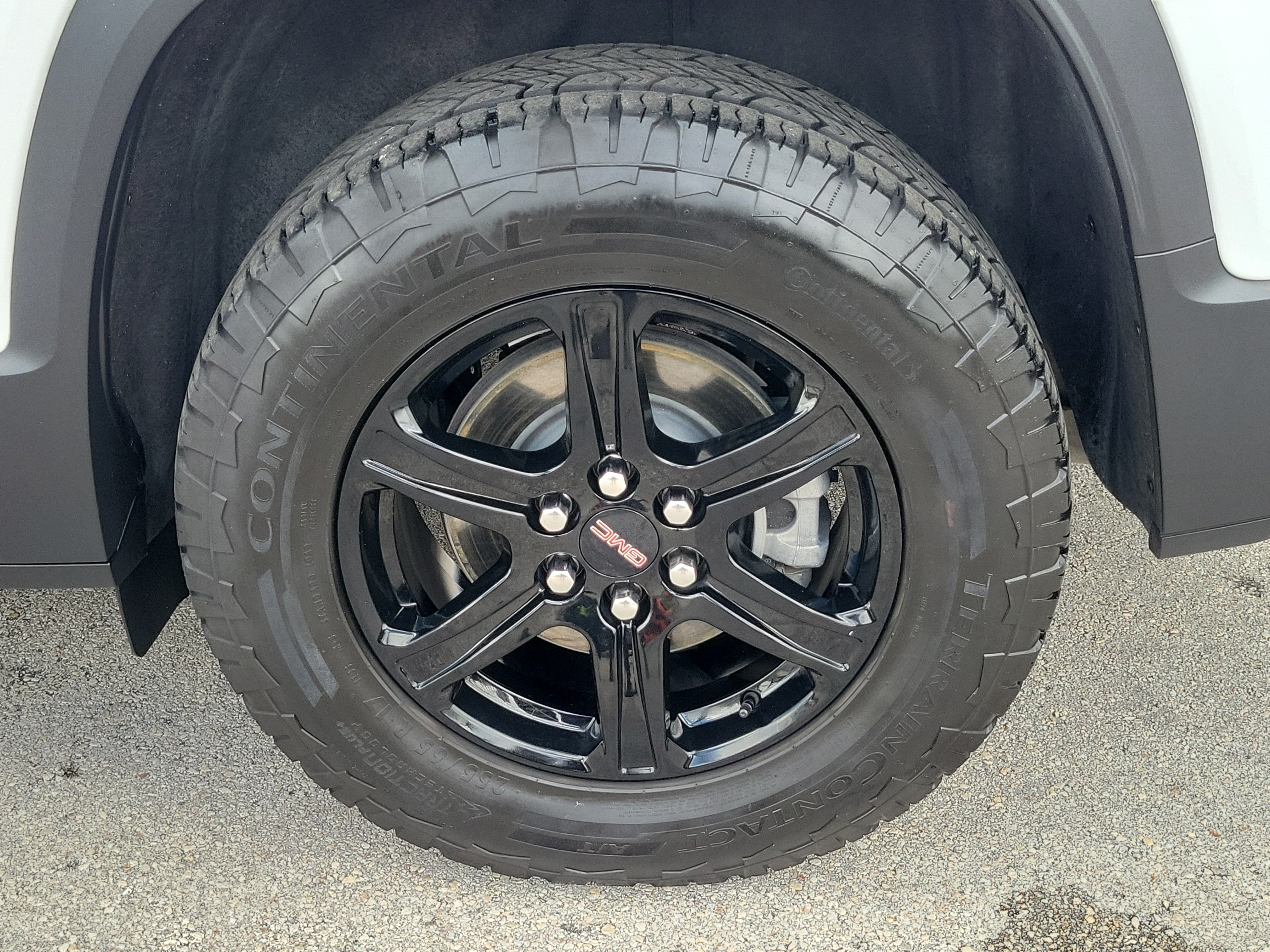 Used 2023 GMC Acadia AT4 w/ Technology Package AWD/4WD image 28
