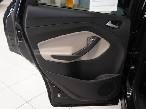 Used 2019 Ford Escape SEL AWD/4WD image 19
