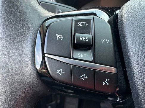 Used 2023 Ford Escape Active image 32