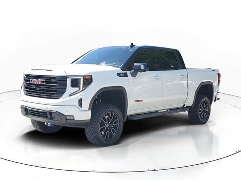 Used 2024 GMC Sierra 1500 Elevation w/ Elevation Premium Package image 4