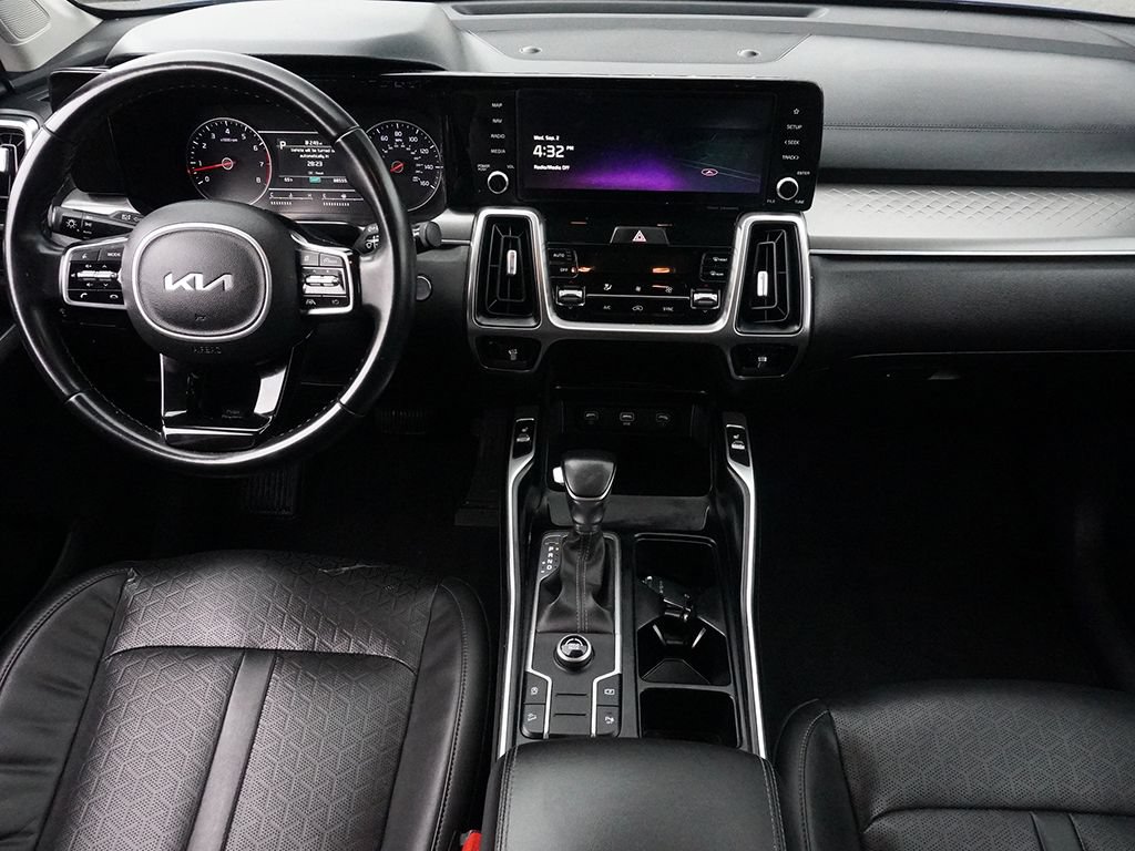 Used 2022 Kia Sorento S FWD image 37