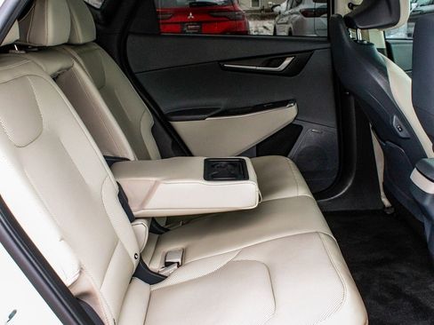 Used 2024 Kia EV6 Wind w/ Wind Technology Package image 40