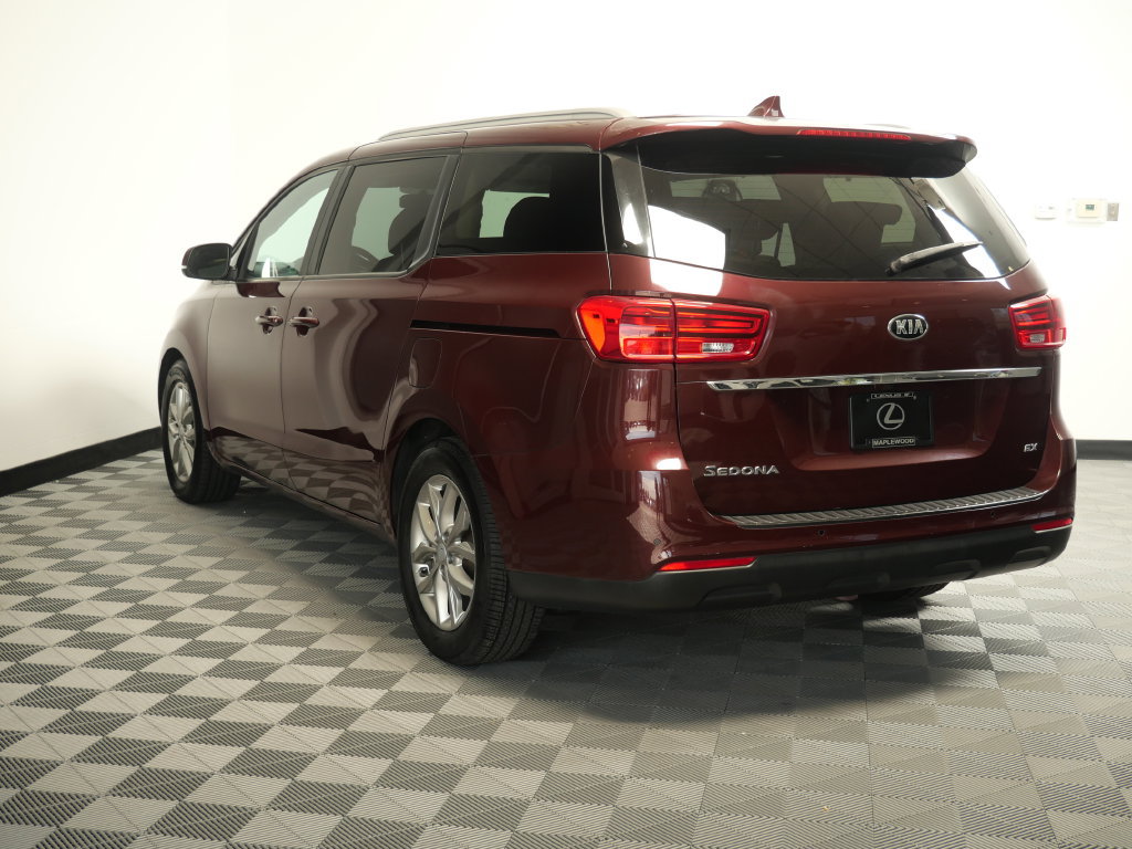 Used 2020 Kia Sedona EX FWD image 7