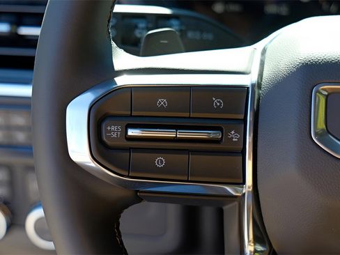 New 2026 GMC Yukon Denali w/ Sun & Power Step Package image 9