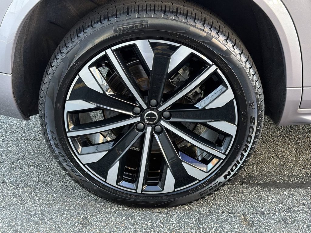Certified 2026 Volvo XC90 B5 Ultra AWD/4WD image 12