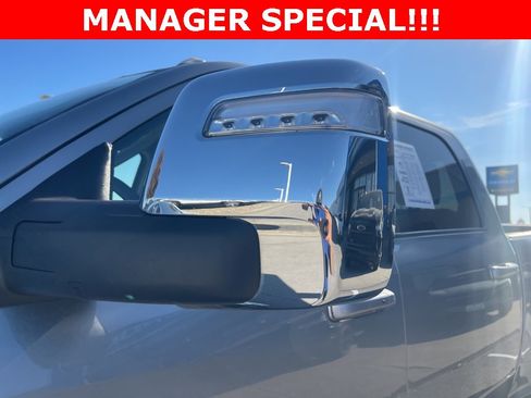 Used 2024 RAM 3500 Laramie image 11