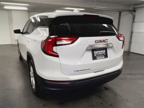 Certified 2024 GMC Terrain SLE image 7