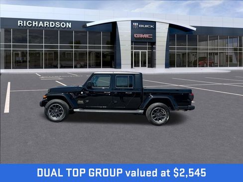 Used 2023 Jeep Gladiator Overland w/ Dual Top Group AWD/4WD image 2
