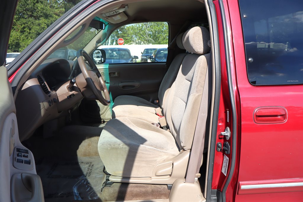 Used 2000 Toyota Tundra Limited RWD image 14