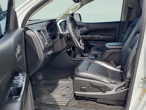 Used 2018 GMC Canyon SLT w/ Driver Alert Package AWD/4WD image 13