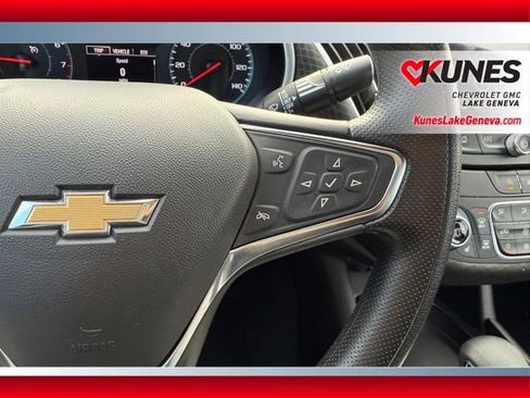 Used 2024 Chevrolet Malibu LT image 33