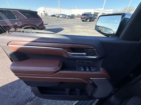 Certified 2023 GMC Sierra 1500 Denali Ultimate image 29