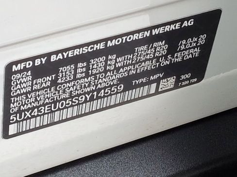 Used 2025 BMW X5 xDrive50e image 26