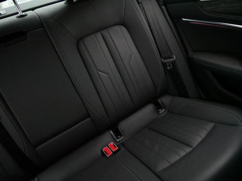 Used 2024 Audi A6 Premium Plus image 14