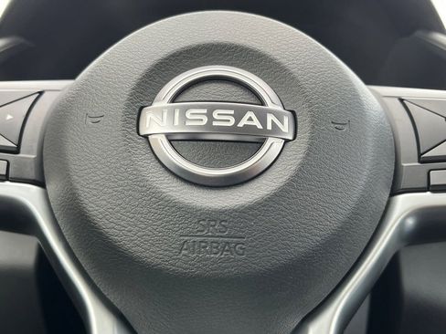 New 2025 Nissan Altima 2.5 SV image 5