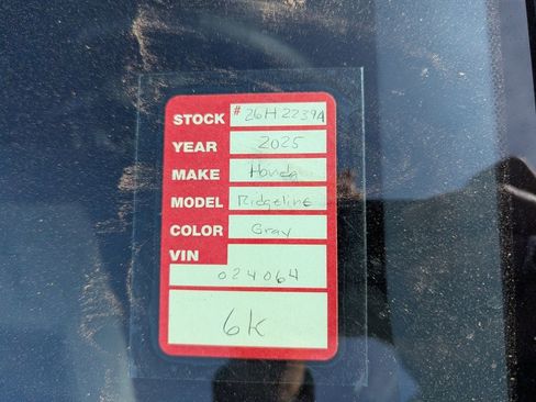 Used 2025 Honda Ridgeline RTL image 5