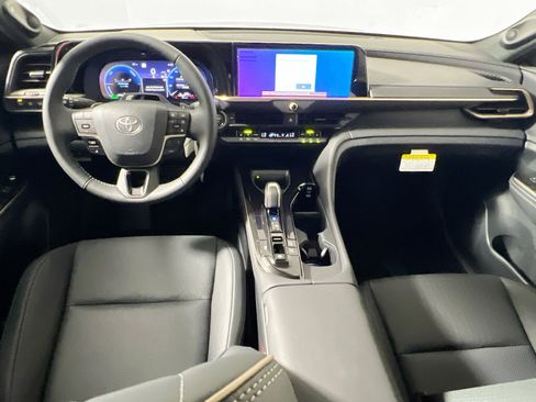 New 2026 Toyota Crown Signia AWD/4WD image 30
