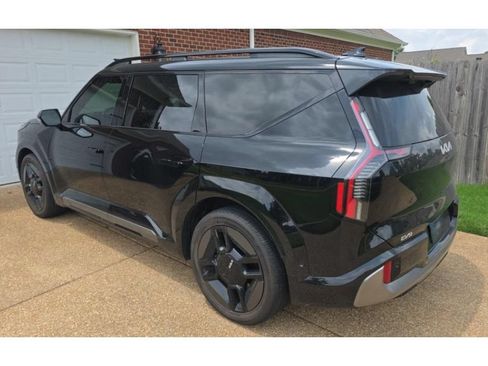 Used 2024 Kia EV9 GT-Line AWD/4WD image 4