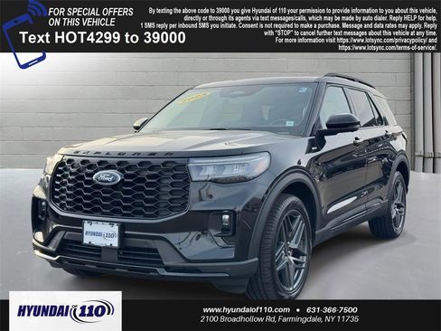 Used 2025 Ford Explorer ST-Line w/ Premium Package image 4