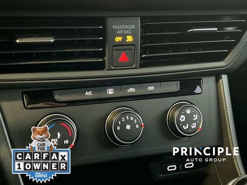 Certified 2022 Volkswagen Jetta Sport image 24