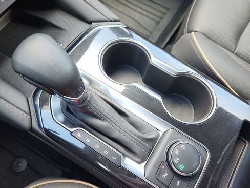 Used 2024 Chevrolet Blazer Premier w/ Driver Confidence II Package image 29