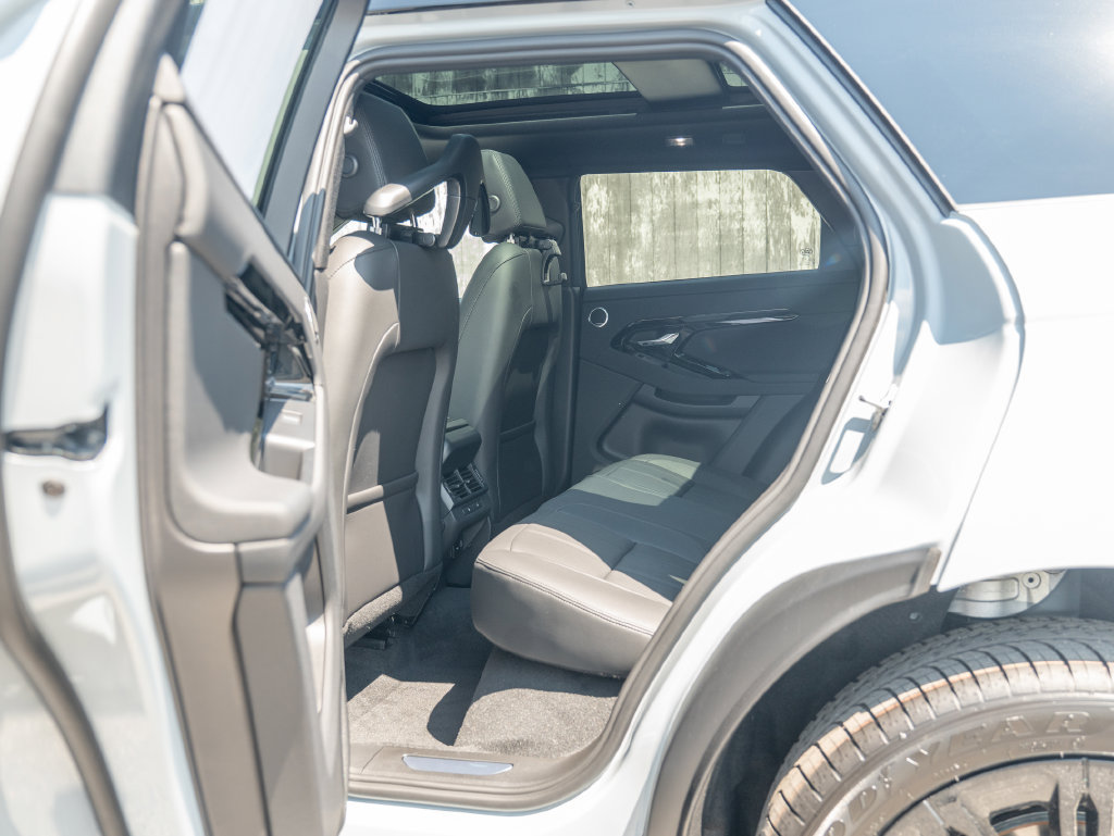 New 2026 Land Rover Range Rover Evoque S AWD/4WD image 21