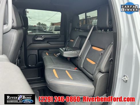 Used 2024 GMC Sierra 2500 AT4 w/ AT4 Preferred Package image 15