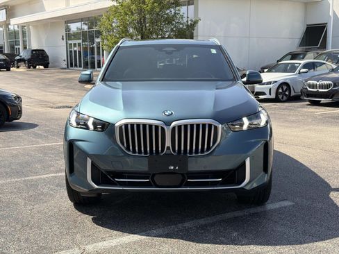 Used 2024 BMW X5 xDrive40i AWD/4WD image 2