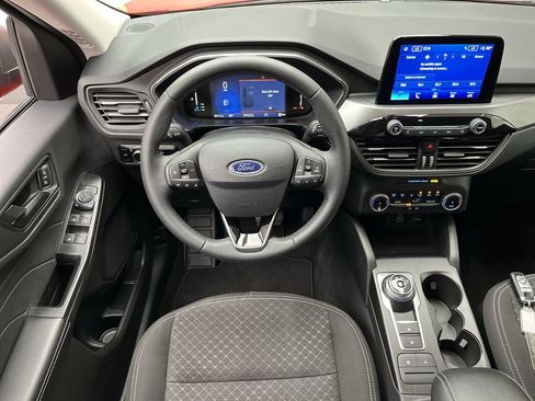 Used 2024 Ford Escape Active image 12